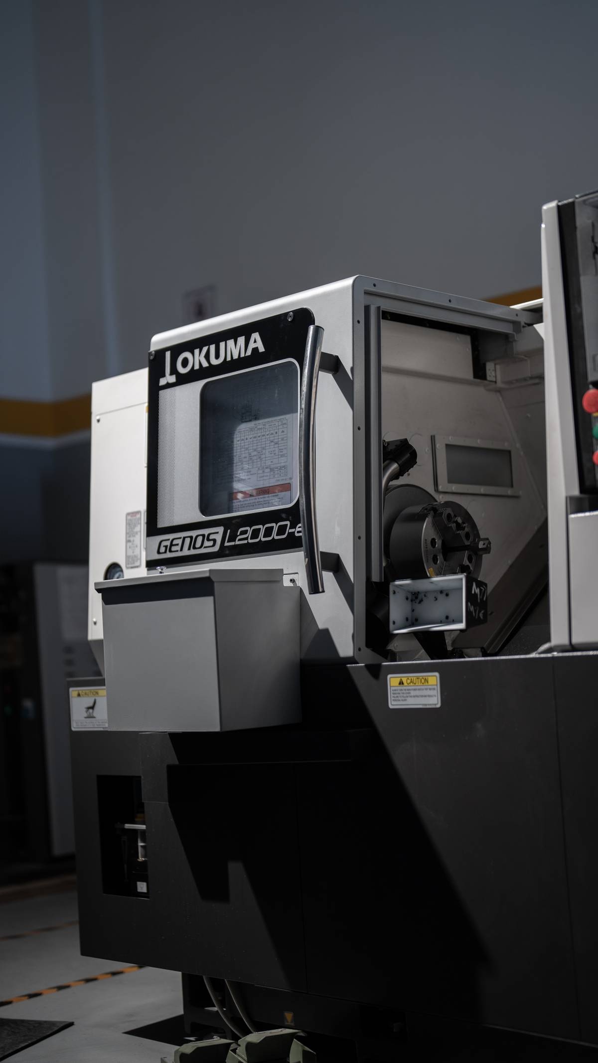 OKUMA GENOS L2000-e CNC Lathe